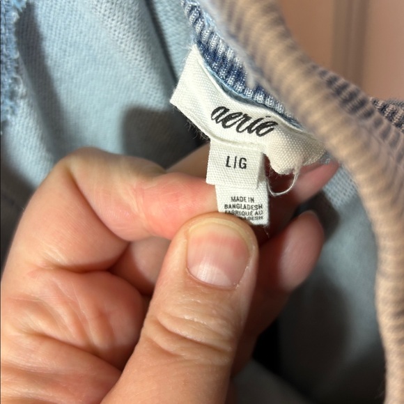 Aerie Wide Leg Barrel Leg pull on jeans size large - Picture 3 of 9